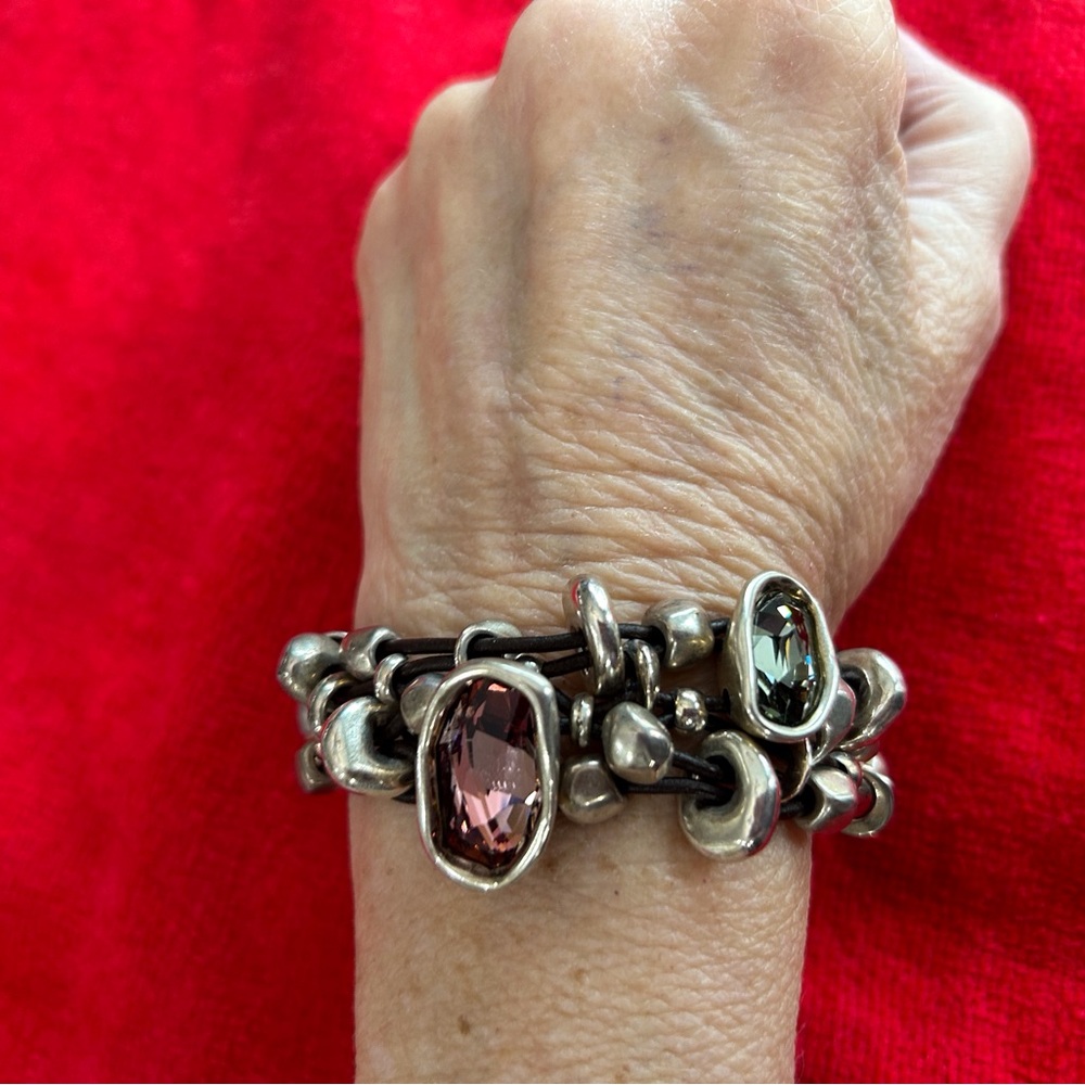 UNO de 50 Lady Marmalade Silver Bracelet with Pink and Grey Crystal Stones - Picture 6 of 8